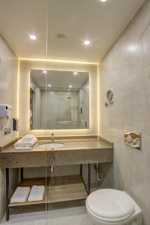 My Hotel บิชเคก ภายนอก รูปภาพ