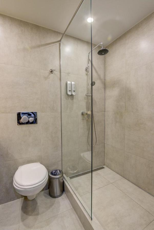 My Hotel บิชเคก ภายนอก รูปภาพ