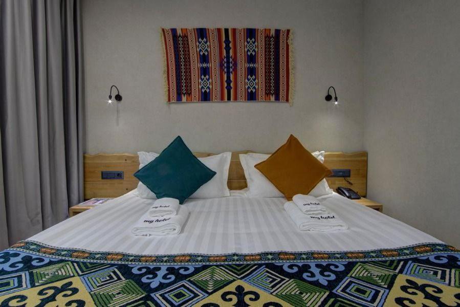 My Hotel บิชเคก ภายนอก รูปภาพ