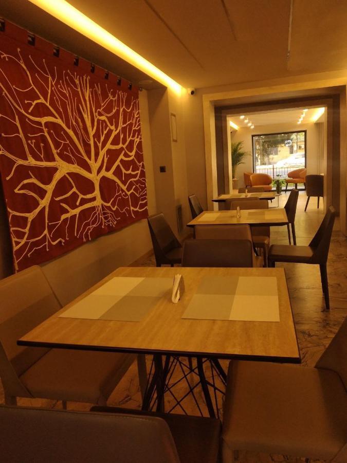 My Hotel บิชเคก ภายนอก รูปภาพ